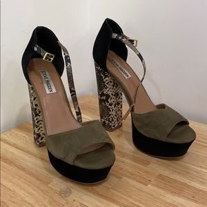 Platform suede heels